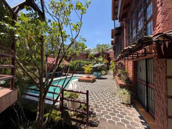Venta de Casa ESQUINERA en Mata Redonda, San José. RAH 27-145