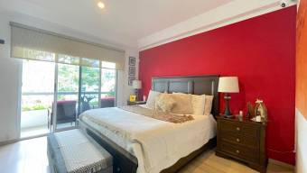 Venta de casa moderna en condominio con piscina y seguridad #26-2150 GS