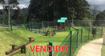 Venta de Lote en Condominio Exclusivo en Tres Ríos #27-218 GS