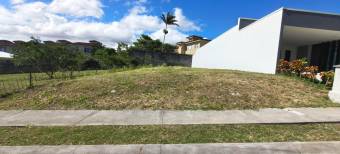 Venta de Lote en Condominio Exclusivo en Guachipelín de Escazú #27-212 GS Venta de Lote en Condominio Exclusivo en Guachipelín de Escazú #27-212 GS