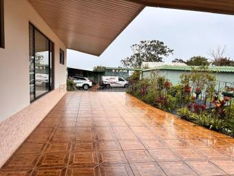 Venta de PROPIEDAD 2 Casas en San Isidro-San Francisco. RAH 27-229