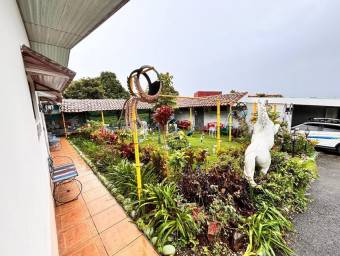 Venta de PROPIEDAD 2 Casas en San Isidro-San Francisco. RAH 27-229