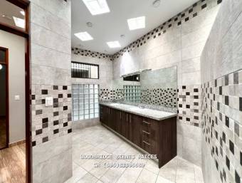 Casa en 1 piso en alquiler Escazú San Rafael $1.800