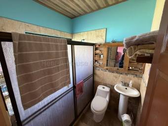 Venta de Casa en Barva San José de La Montaña, Heredia. RAH 27-197
