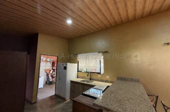Venta de Casa en Barva San José de La Montaña, Heredia. RAH 27-197