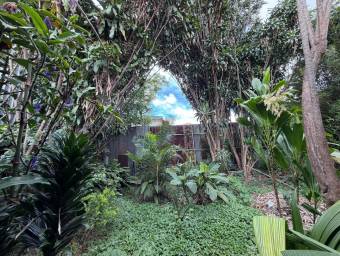 Venta de Casa con Uso Mixto en Desamparados #27-193 GS