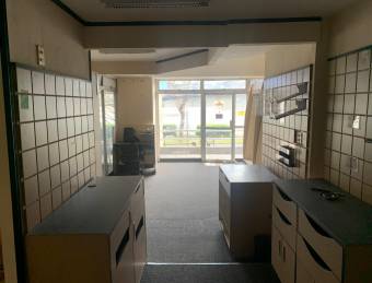 Venta de Locales Comerciales en Centro Colón #27-202 GS, $ 200,000, 2, San José, San José