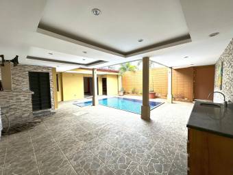 Se vende casa en San Antonio Belén 26-946