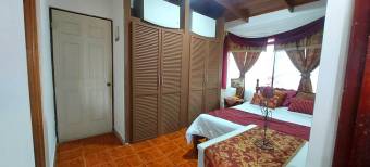 Se vende casa en Santo Tomas Santo Domingo 26-1252