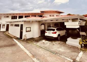 Se vende casa en Santo Tomas Santo Domingo 26-1252