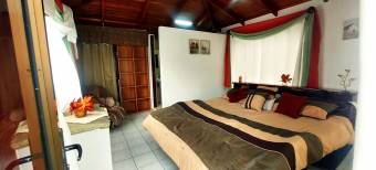 Se vende casa en Santo Tomas Santo Domingo 26-1252