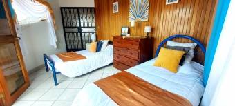Se vende casa en Santo Tomas Santo Domingo 26-1252