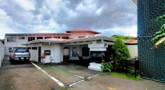 Se vende casa en Santo Tomas Santo Domingo 26-1252
