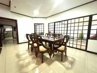 Se vende casa en San Vicente Santo Domingo 26-2169