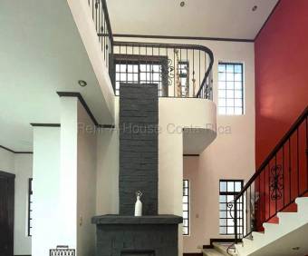Se vende casa en San Vicente Santo Domingo 26-2169