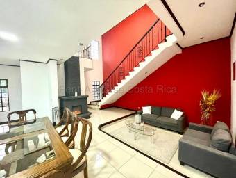 Se vende casa en San Vicente Santo Domingo 26-2169