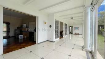 Venta de Casa de 1 Planta en Barrio Escalante, San José. RAH 27-167
