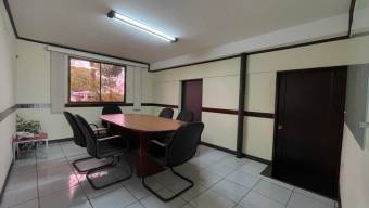 Venta de propiedad comercial con uso mixto y amplio terreno #26-1224 GS