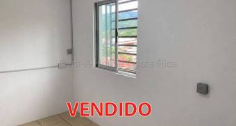 Venta de casa remodelada de dos niveles, ideal para invertir #26-2239 GS