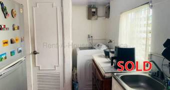 Venta de casa remodelada de dos niveles, ideal para invertir #26-2239 GS