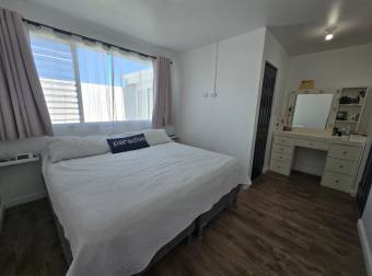 VENTA DE CASA DE UNA PLANTA CON PATIO, EN CONDOMINIO EN HEREDIA