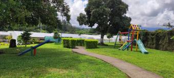 VENTA DE CASA DE UNA PLANTA CON PATIO, EN CONDOMINIO EN HEREDIA