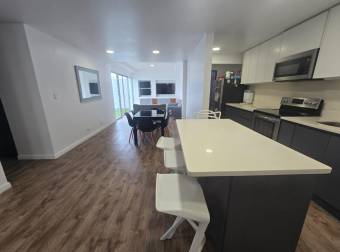 VENTA DE CASA DE UNA PLANTA CON PATIO, EN CONDOMINIO EN HEREDIA