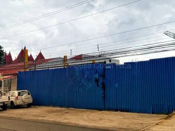 Venta de Galerón Industrial en Mercedes de Heredia. RAH 26-1488