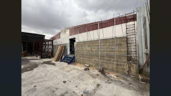 Venta de Galerón Industrial en Mercedes de Heredia. RAH 26-1488