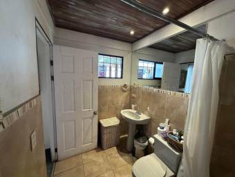 Venta de Propiedad Comercial de Uso de Suelo Mixto en Belén-La Ribera, Heredia. RAH 26-2135
