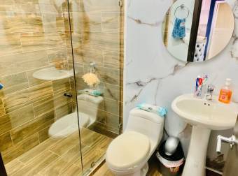 Moderna casa en condominio cartago el guarco