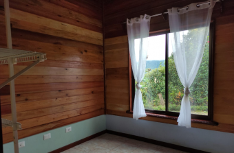 VENTA DE CASA RURAL DE 5 HABITACIONES EN LA ESE DE PARAMO