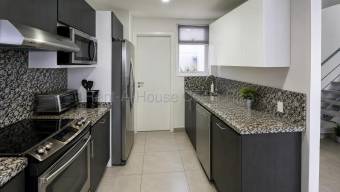 Venta de TOWNHOUSES en San Rafael-Montes de Oca. RAH 27-176