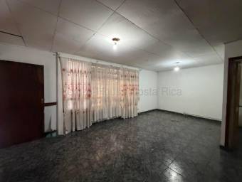 Venta de Casa en Desamparados, San José. RAH 27-193 Uso de Suelo Mixto