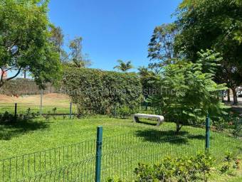 Se alquila apartamento en Ulloa Heredia 26-2160