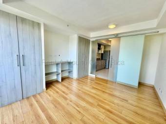 Se alquila apartamento en Ulloa Heredia 26-2160