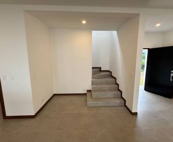 Casa nueva de 2 plantas con 3 habitaciones a la venta en condominio Terranova, La Ceiba de Alajuela. Casa nueva de 2 plantas con 3 habitaciones a la venta en condominio Terranova, La Ceiba de Alajuela.