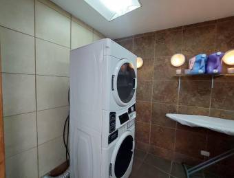 Se alquila apartamento en Sabana San José 26-507