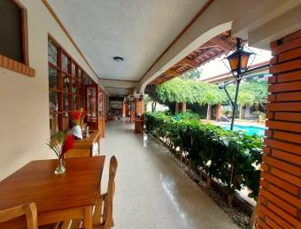 Se alquila apartamento en Sabana San José 26-507