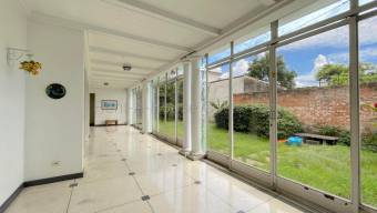 Venta de casa de un nivel con uso mixto y amplio terreno en San José #27-167 GS