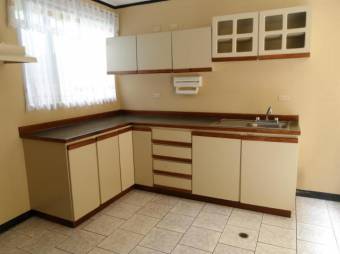 Alquiler de Apartamento en San José - Tibas #19-521