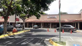 Alquiler Local Food Court  Centro comercial la Rivera San Antonio Beln 19-1122