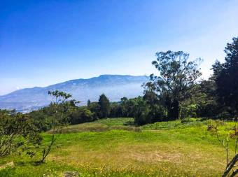 Venta de terreno en el Guarco de Cartago