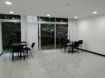 Condominio con excelente ubicación y alta plusvalía con múltiples accesos 20-1960