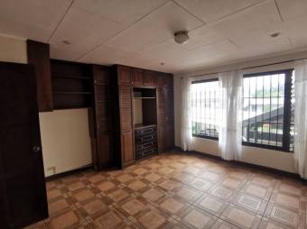 MLS-21-2527 VENTA CASA MORAVIA