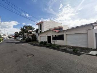 MLS-21-2527 VENTA CASA MORAVIA