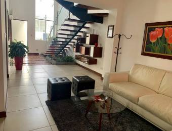 Casa en venta en Sabanilla, Montes de Oca. Codigo #4298720