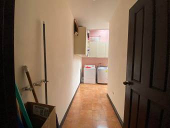 Se vende casa en San Francisco de Heredia, con una ubicación privilegiada, 21-2418