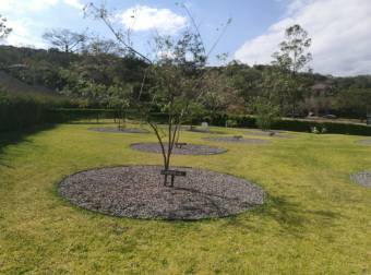 Apartamento alquiler Escazu, Guachipelin, linea blanca. Cod 1026535