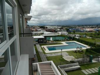 Se alquila precioso apartamento en Ulloa 21-310